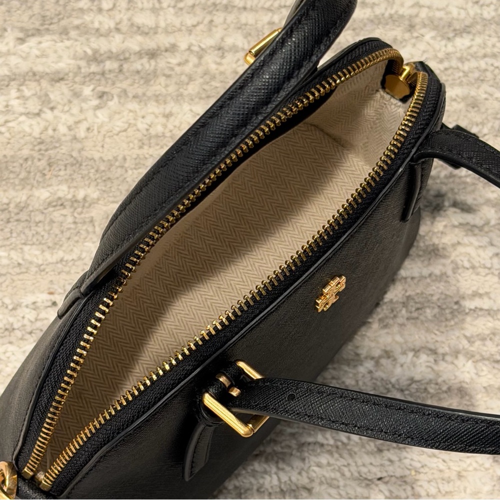 Tory Burch Black Crossbody Satchel Top handle Emerson Dome - Picture 6 of 11